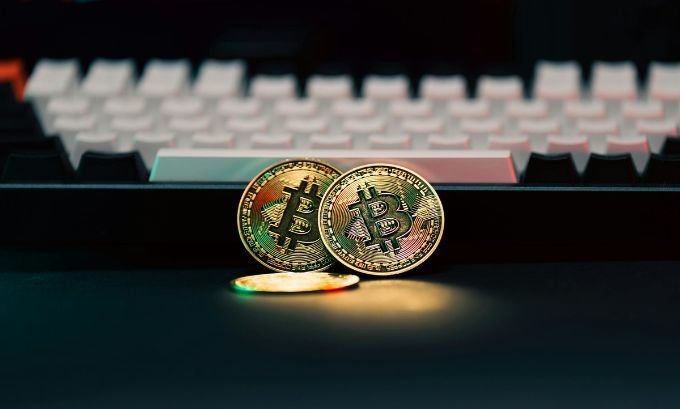 how to trade crypto for profit