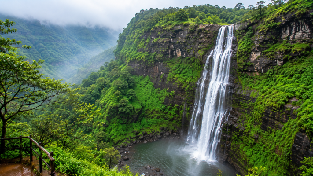 Lingmala Waterfall, Mahabaleshwar